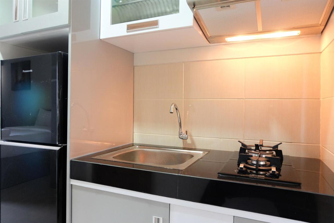 Apartemen Comfy The Oasis By Travelio